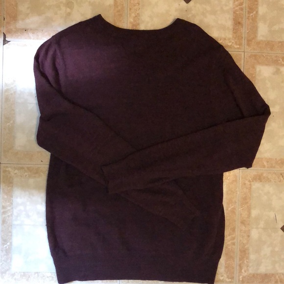 V-neck sweater/ burgundy/ medium / junior / Arizona sweater / unisex - Picture 7 of 8